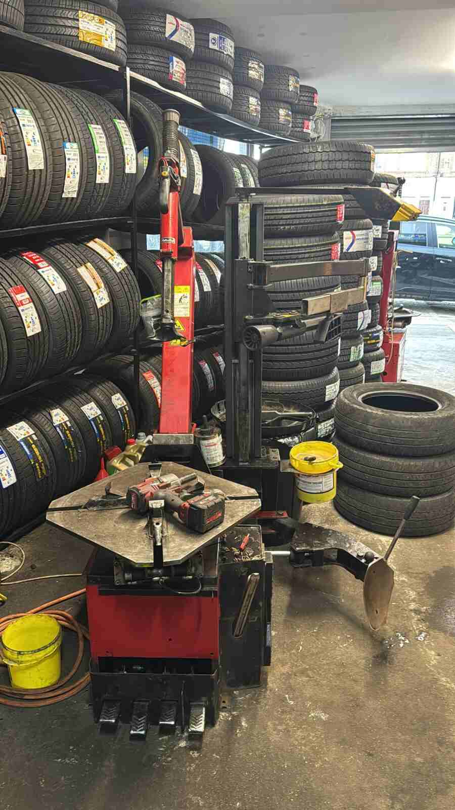 used tyres shop in Feltham AK Fast Fit Tyres products